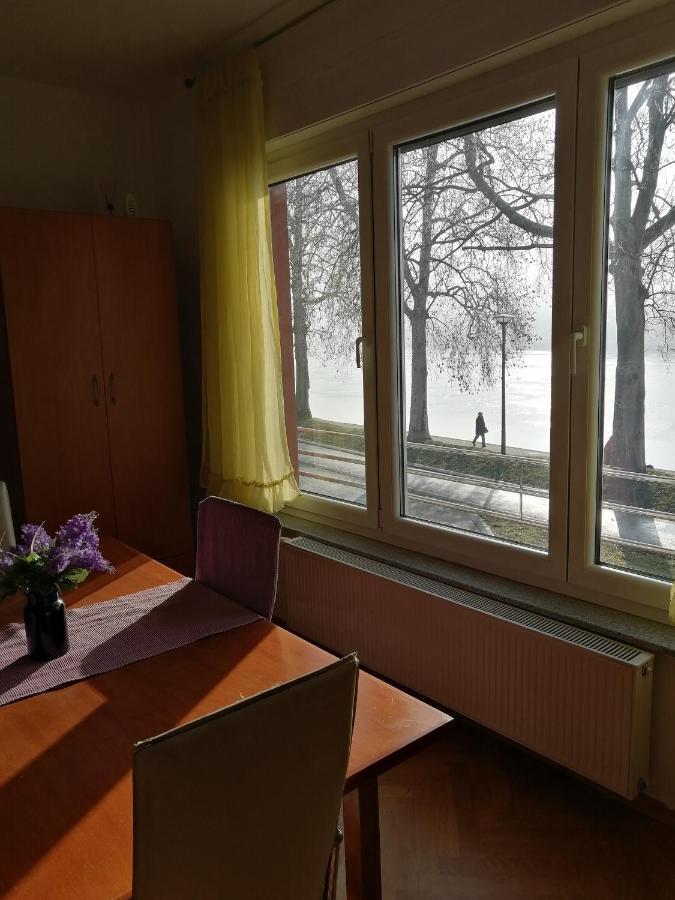 Guesthouse Sava สลาวอนสกีบรอด ภายนอก รูปภาพ